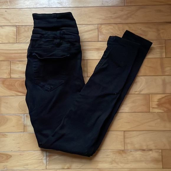Eightytwo black jeans - Picture 2 of 3